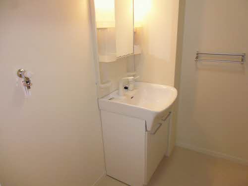 シャーメゾンサニーサイド 102号-6