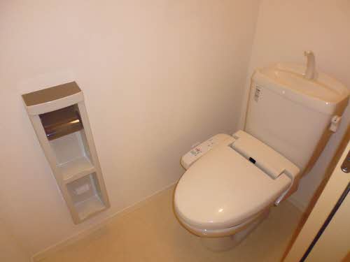 シャーメゾンファイブ 201号-8