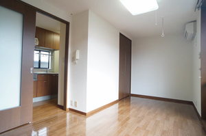 ハイネス十日町 103号-3