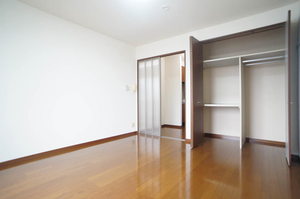 ハイツ　オペラシティ 201号-3