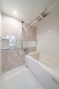 メゾンシャルマン２号館 202号-7