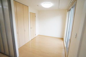 ラ・フォーレ八日町 102号-8