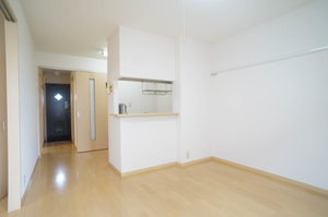 ラフォーレ御廟Ｂ 102号-4