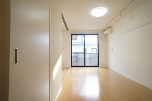 アパルトマン東原 203号-5