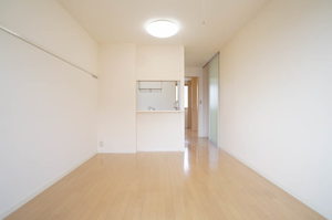 グランコート丸内Ａ 103号-3