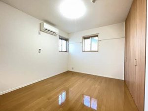 グランドール成沢 201号-11