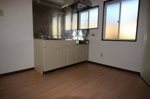 フレグランス黒松 102号-4