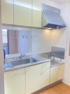 シャトープルミエ 201号-4