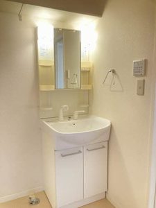 シャトープルミエ 201号-8