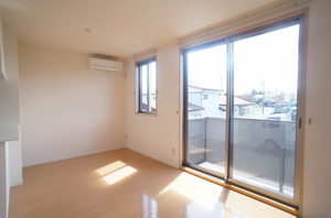 トリプルエイト 103号-2