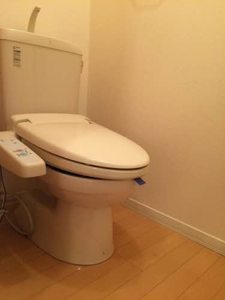 トリプルエイト 203号-2