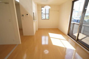 シャーメゾンファインＹ B102号-2