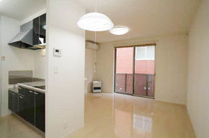 シャーメゾンホワイトリリーⅡ 202号-2