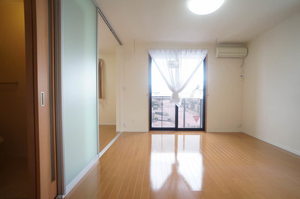 ウーヴィルダール 201号-3