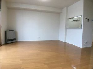 シャーメゾンサリーＣ 103号-2