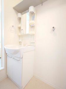 フラッツ・モアナ 203号-7