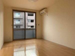 リヴェール・ロジュマン 103号-2