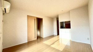 メープルコート萩洗 102号-3