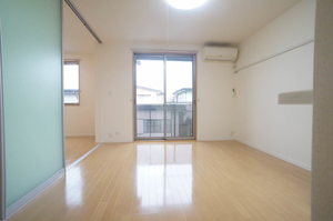 シャーメゾン・ラサ 201号-3