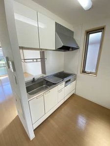 コンフォール B203号-3