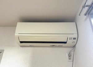 フォーブル西川 102号-3