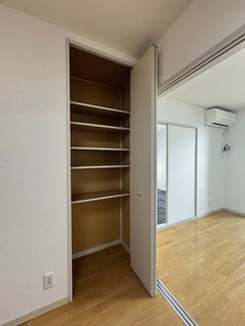 フォーブル西川 102号-10