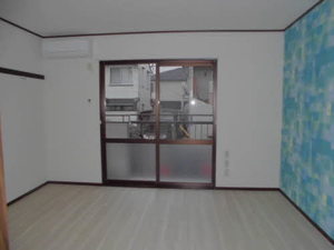 パインヒルズ 102号-3