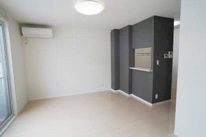 シャーメゾンセレナータＡ A203号-2