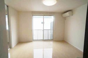 シャーメゾンセレナータＡ A203号-3