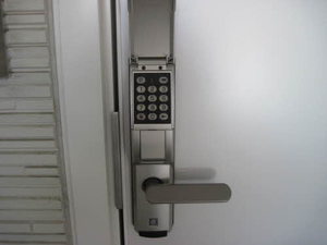 シャーメゾン・シュロス 201号-2