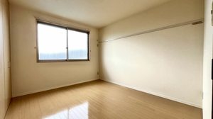 サンシャイン穂波 201号-11