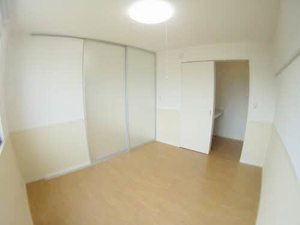 シャーメゾンタウン八重田Ｃ C202号-3