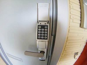 シャーメゾンタウン八重田Ｃ C202号-13