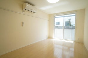 メゾン クリスタル 101号-2