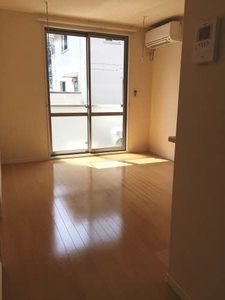 コージーコート 103号-3