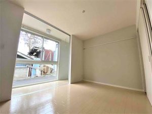 Ｆｏｕｎｔａｉｎ　Ｈｏｕｓｅ 102号-3