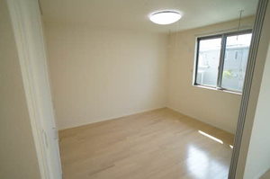 ロイヤル・ガーデン 202号-8