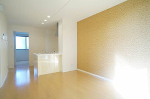 メゾンマスト南館 103号-2