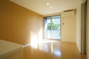 メゾンマスト南館 103号-3