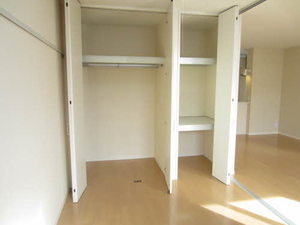 シャーメゾンＹＴ 201号-6