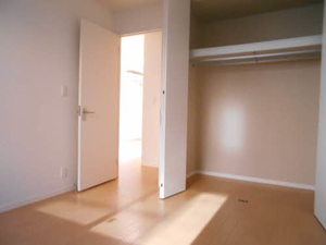 ドルチェⅠ A102号-6