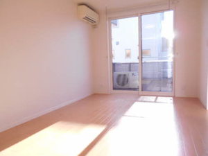 ドルチェⅠ A102号-9