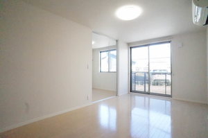 シャーメゾントミーＢ B105号-2