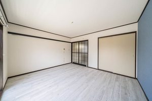 ピエス富沢 203号-3