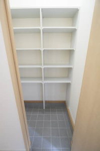 シャーメゾン　リラフォートＢ 102号-6