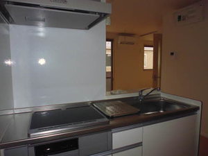 シャーメゾン　リラフォートＢ 202号-3