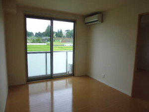 シャーメゾン安達ヶ原Ａ棟 A203号-2