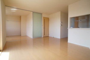 セレナヴィラ 202号-5