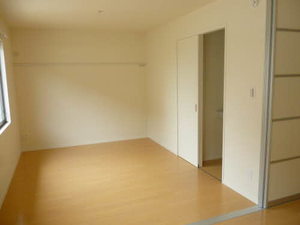 シャーメゾンシャングリラB-4