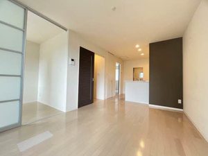 シャーメゾン青野 202号-2